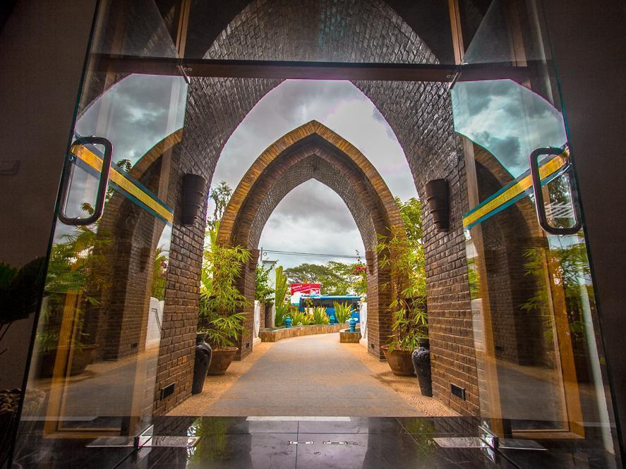 Raza Gyo Hotel Bagan Exterior foto
