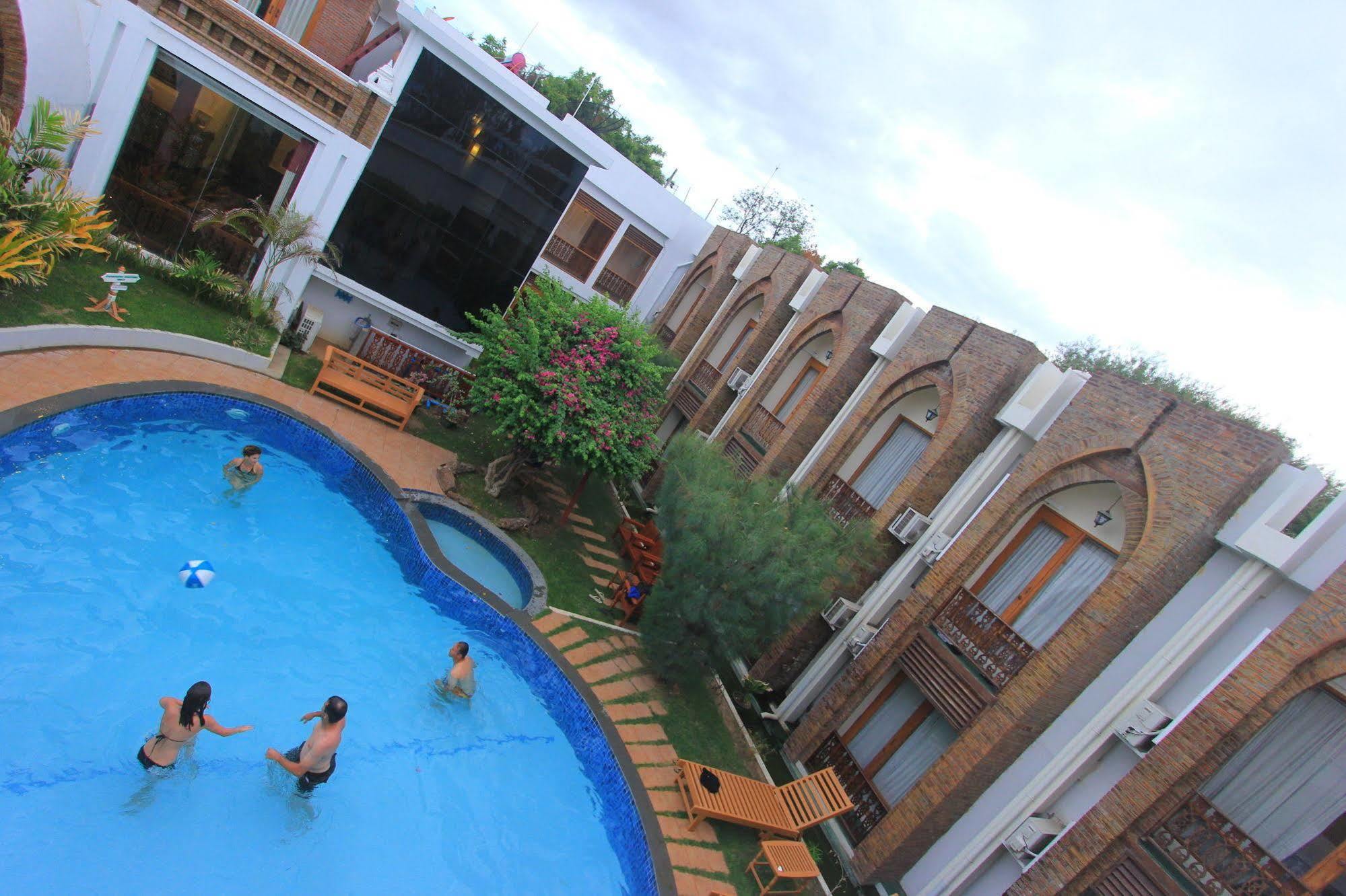 Raza Gyo Hotel Bagan Exterior foto