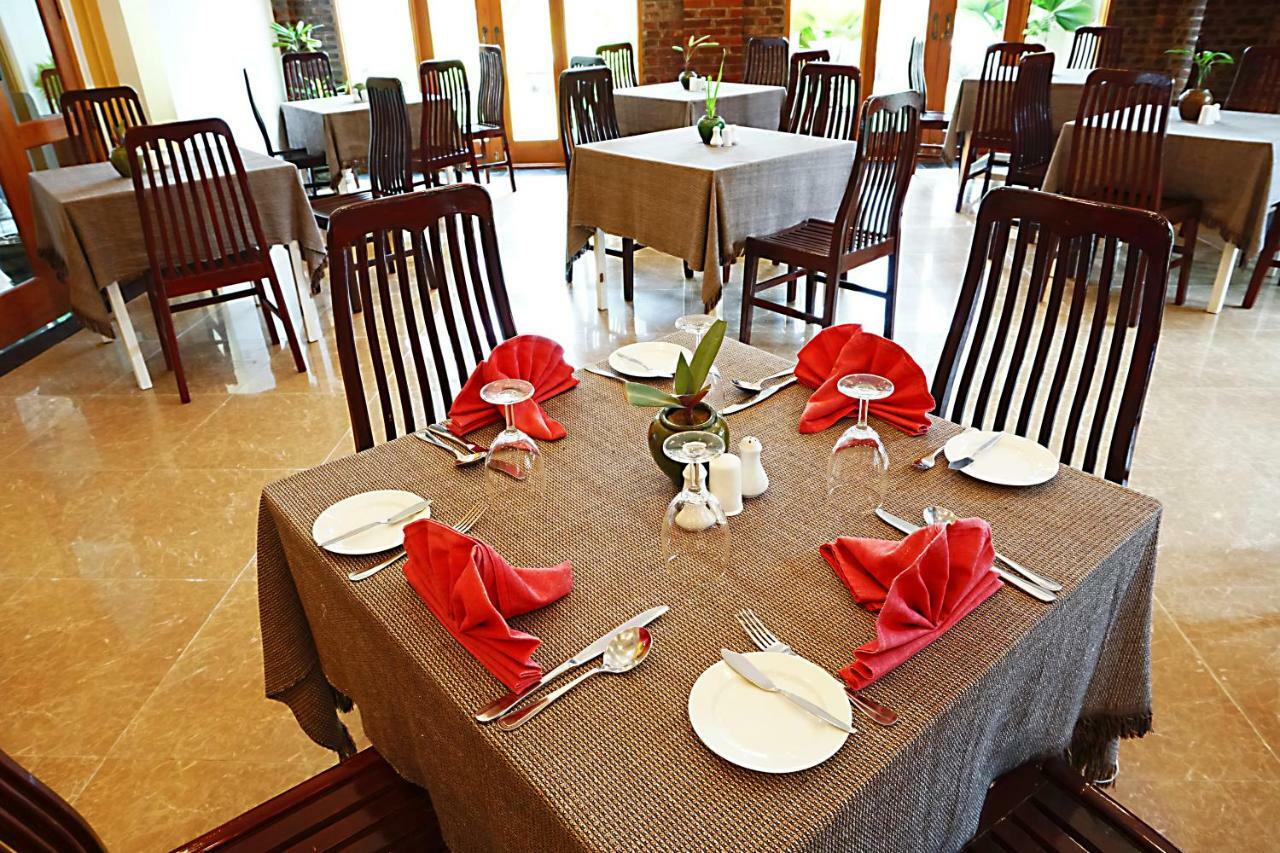 Raza Gyo Hotel Bagan Exterior foto
